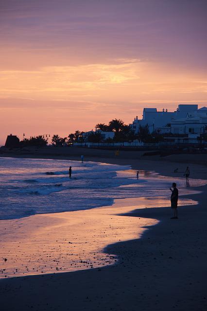 vida nocturna costa teguise