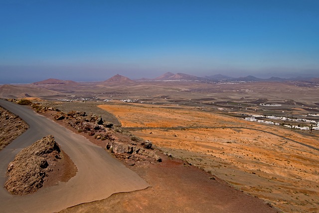 ruta de senderismo Del Mar al Río en Teguise